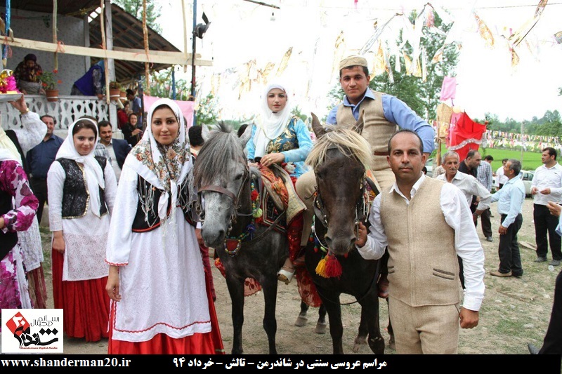 عروسی سنتی در شاندرمن-خرداد ۱۳۹۴ (۲۷)